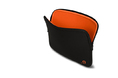 Калъф Be.ez La robe Black Addict-Pumpkin за MacBook 13"